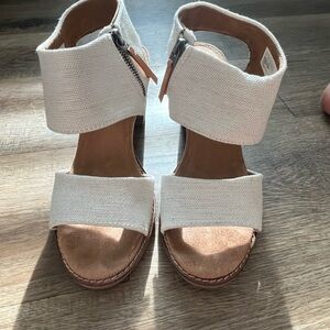 Toms White and Brown Sandals with Block Heel